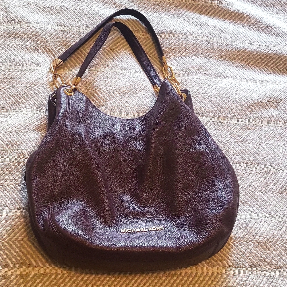 Michael Kors Lillie Shoulder Tote